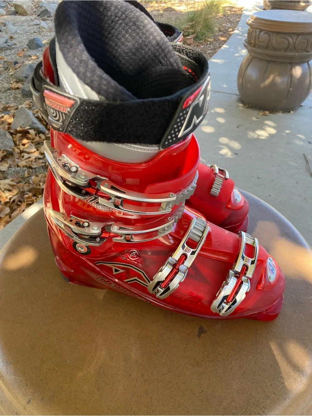 Nordica comfortable youth